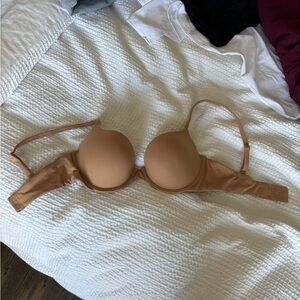 Brand new Skims bra
